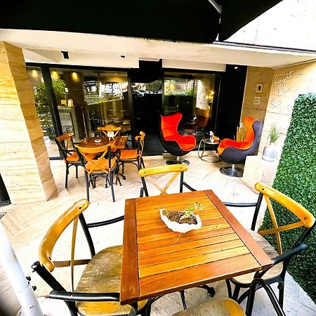 The Place Suites By Cey Istambul Exterior foto